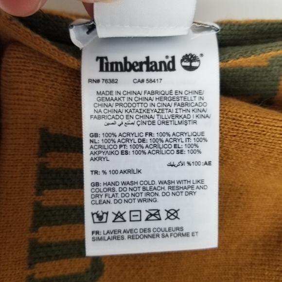 Timberland Men's Logo Jacquard Scarf and Reversible Beanie Hat 2 Piece Set NWT - Picture 9 of 11